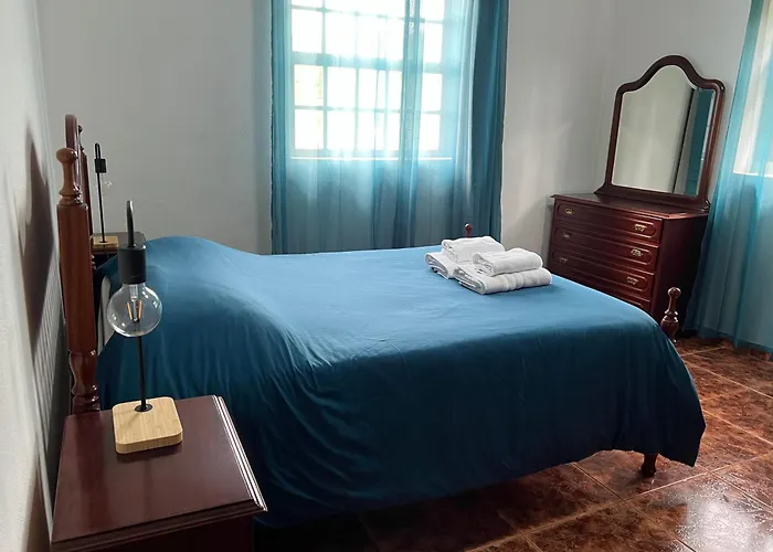 Azul 31 Lajes das Flores